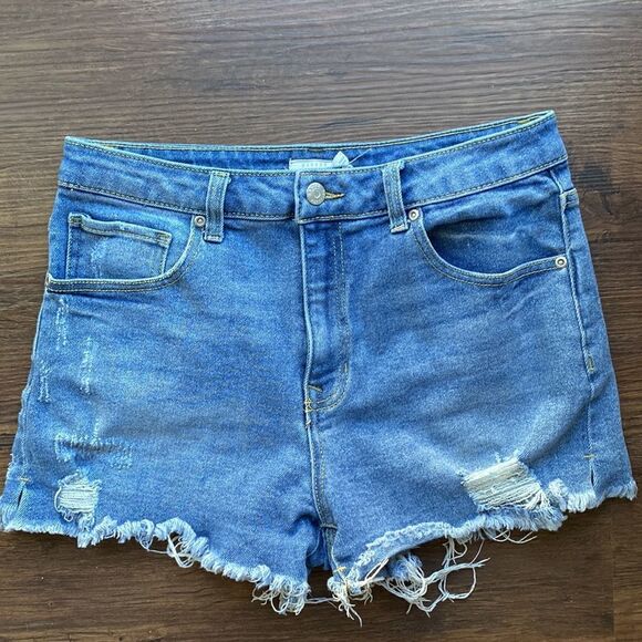 Harper Francesca’s Women’s Casual Mom Shorts - Picture 2 of 4